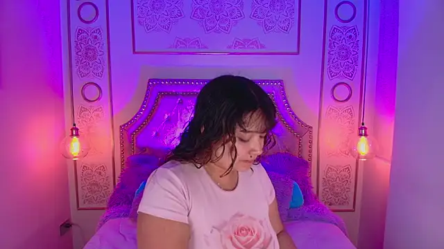 Honny Blaice  online show from 25, 2, 2026