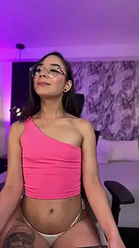 Mialarouse online show from 19, 4, 2026