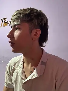 AlexanderCollman2 online show from 6, 4, 2026