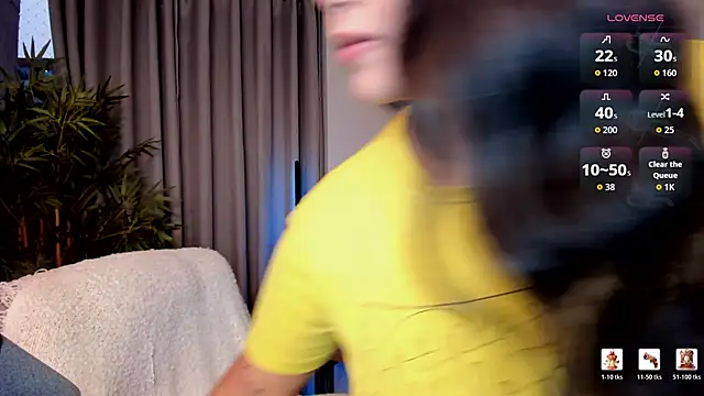 moonhelen online show from 17, 2, 2026