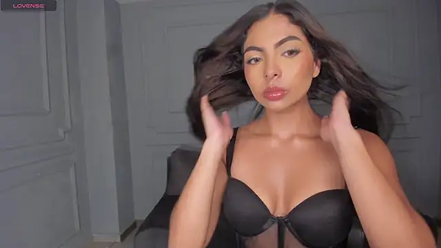 OrianaFontaine online show from 3, 3, 2026