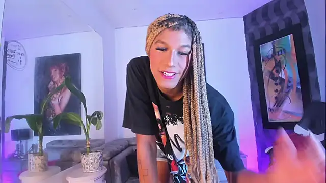 Snapshot of Ciara_HotTs chatting on 19, 5, 2026 Ciara HotTs online show from 19, 5, 2026