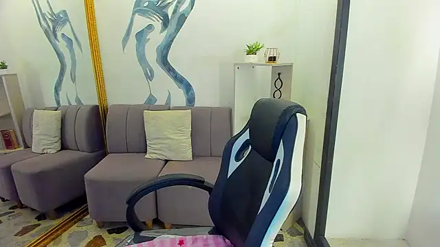 CarolineFyre online show from 14, 2, 2026