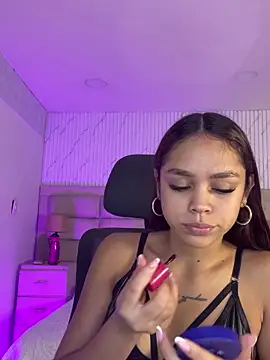 CarolineFyre online show from 6, 4, 2026