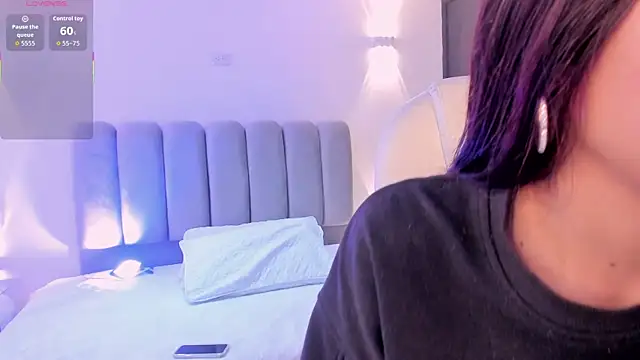 CarolineFyre online show from 20, 2, 2026