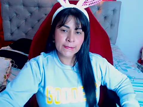 hotsweet-69 online show from 13, 2, 2026