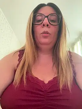 JasmineGlow7 online show from 7, 5, 2026