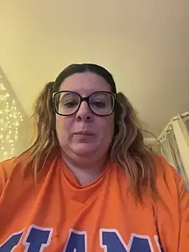 JasmineGlow7 online show from 12, 4, 2026