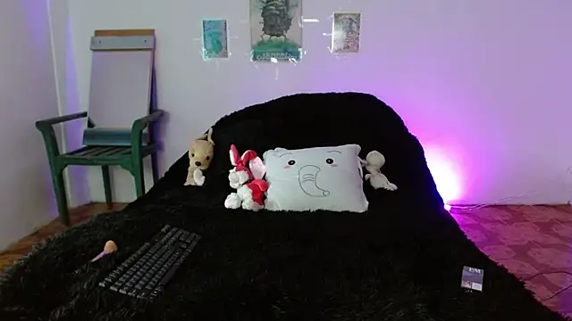 miadavisXXX online show from 17, 3, 2026