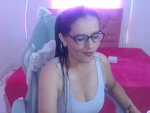 snowhot-69 online show from 9, 2, 2026