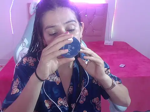 snowhot-69 online show from 11, 2, 2026