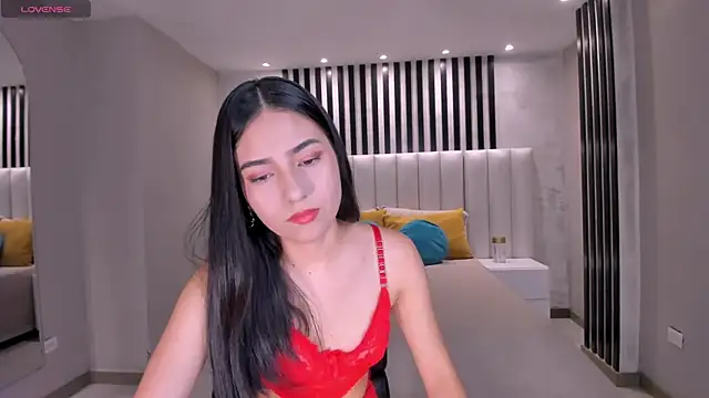 LucieMartin online show from 2, 3, 2026