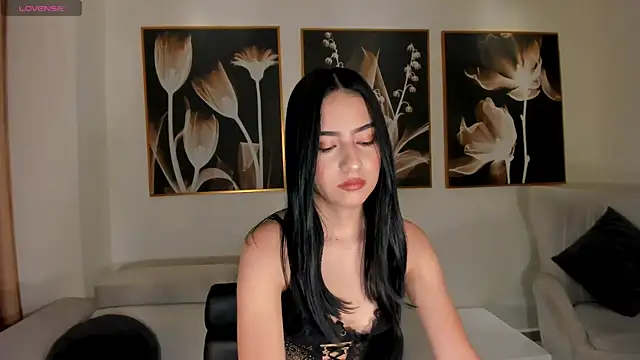 LucieMartin online show from 19, 4, 2026