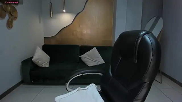 ScarlettRose X online show from 10, 3, 2026