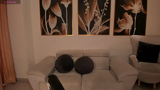 Snapshot of IsabellaMorettiX chatting on 15, 5, 2026 IsabellaMorettiX online show from 15, 5, 2026