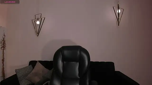 IsabellaMorettiX online show from 22, 2, 2026