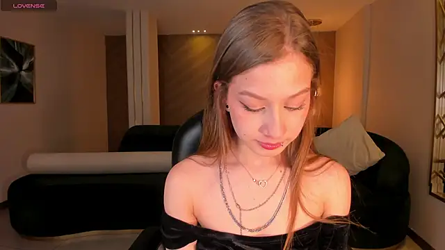 IsabellaMorettiX online show from 19, 3, 2026