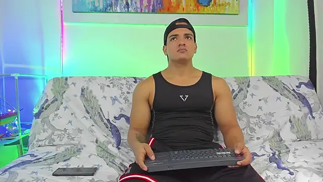 jhon nicolas online show from 27, 4, 2026