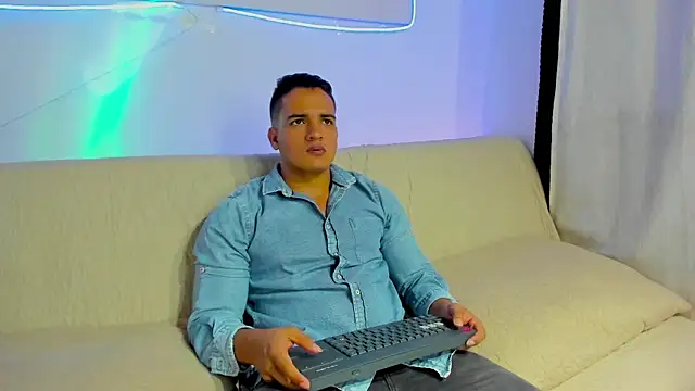 jhon nicolas online show from 1, 3, 2026