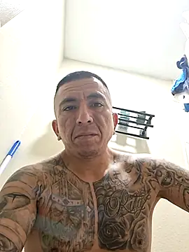 bigbooietx online show from 20, 4, 2026