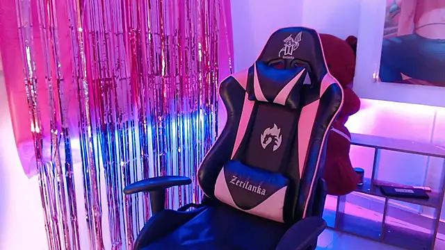 mere in redd online show from 23, 4, 2026