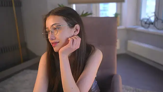 PamTrower online show from 6, 2, 2026