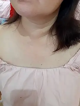 Snapshot of Yummyamasha chatting on 9, 5, 2026 Yummyamasha online show from 9, 5, 2026