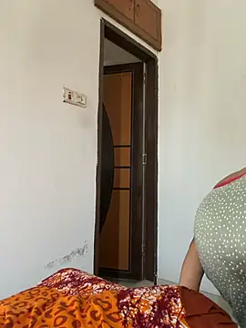 Snapshot of Divya-03 chatting on 15, 6, 2026 Divya-03 online show from 15, 6, 2026