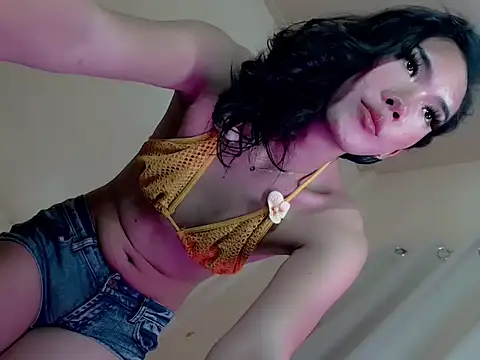 girlyteengrl online show from 11, 7, 2026