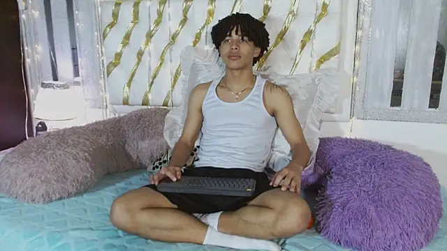 ian smith  online show from 23, 2, 2026