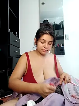 Alice BigBoobs Milk online show from 18, 3, 2026