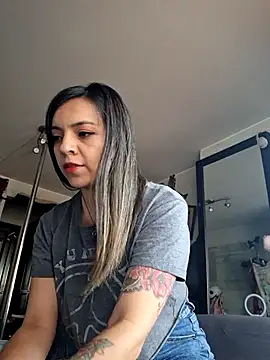 Ana-Spencer online show from 30, 5, 2026