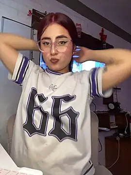 Natasha-Naughty- online show from 3, 3, 2026