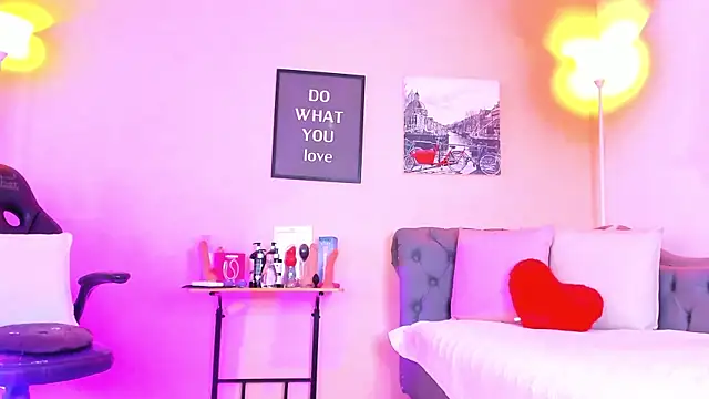 victoriazans online show from 7, 3, 2026