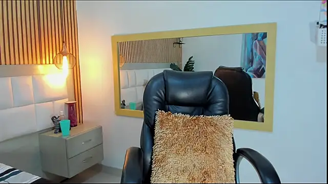 Georgia Vega online show from 12, 2, 2026