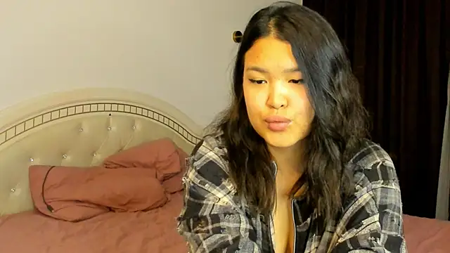 luna yum online show from 14, 2, 2026