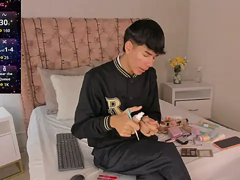 noah lewiss online show from 26, 2, 2026