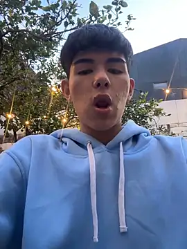 noah lewiss online show from 5, 3, 2026