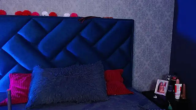 Lia tomson online show from 13, 3, 2026