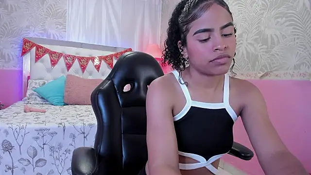 Danna Copers online show from 13, 2, 2026