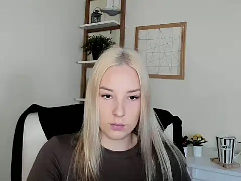 VelvetAngela online show from 6, 2, 2026