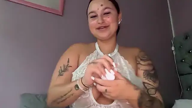 MissSophhh online show from 16, 7, 2026