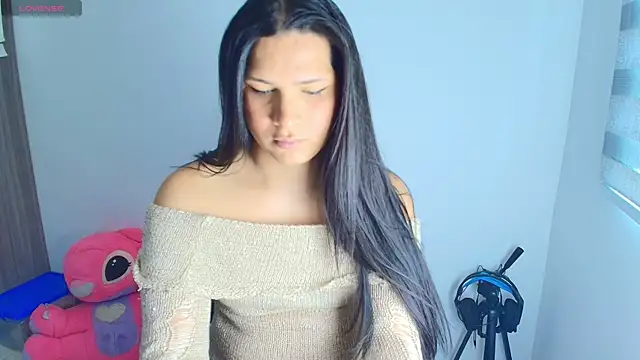 Snapshot of alys_love chatting on 30, 5, 2026 alys love online show from 30, 5, 2026