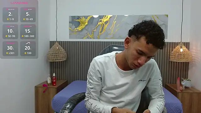 JDWhite18 online show from 21, 2, 2026