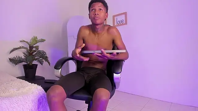 im oleiderr online show from 28, 2, 2026