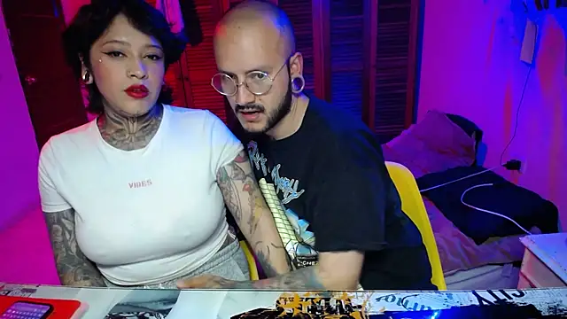 Snapshot of SoftSin1 chatting on 10, 5, 2026 SoftSin1 online show from 10, 5, 2026