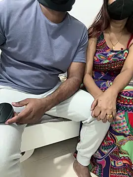 couple7v17d online show from 27, 2, 2026