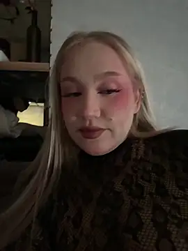 RollDollsi online show from 22, 3, 2026