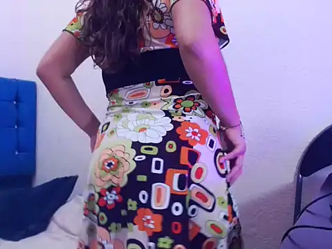 miiia perez online show from 8, 2, 2026