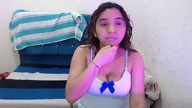 miiia perez online show from 11, 2, 2026